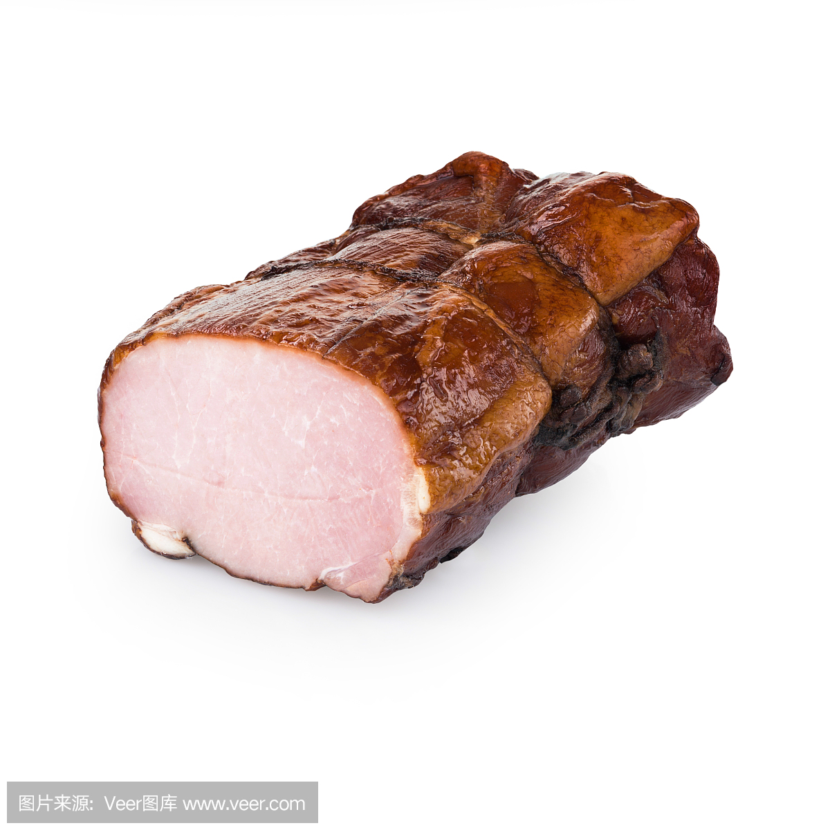 白色背景上孤立的一块猪肉火腿。肉品加工厂的产品